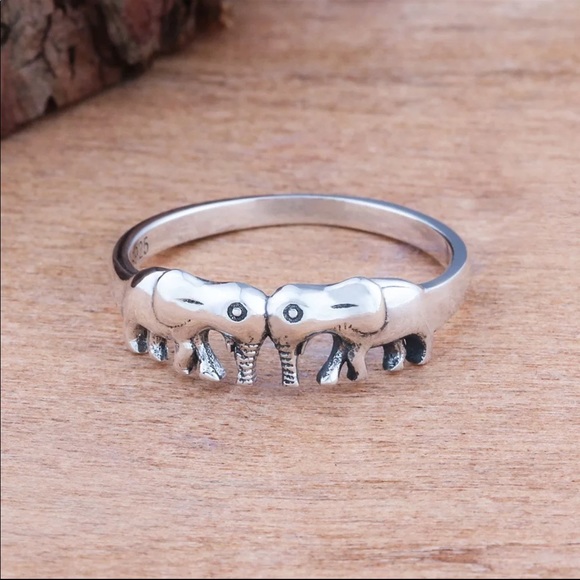 New 925 Silver Two Symmetric Lovely Elephant Ring - Picture 3 of 5
